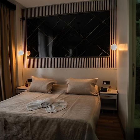 Pera Imperium Taksim Hotel อิสตันบูล ภายนอก รูปภาพ